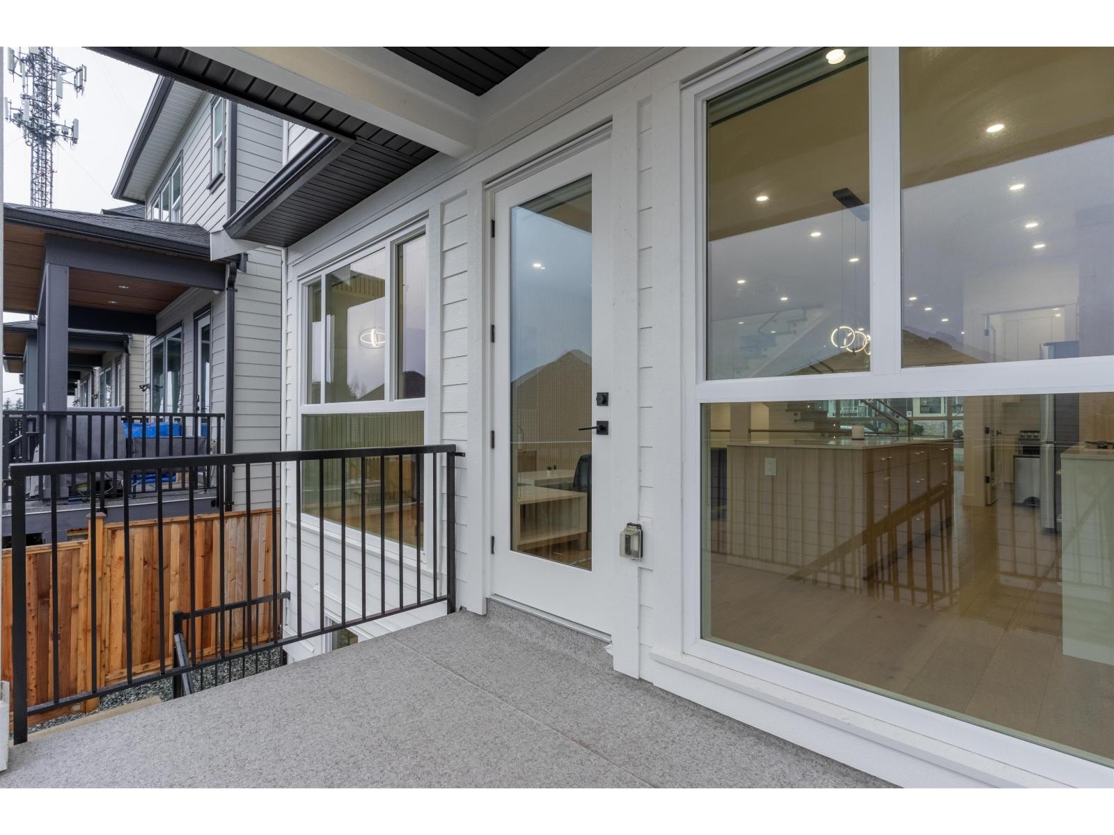 Photo 38 of 16790 20 A Avenue, Surrey BC