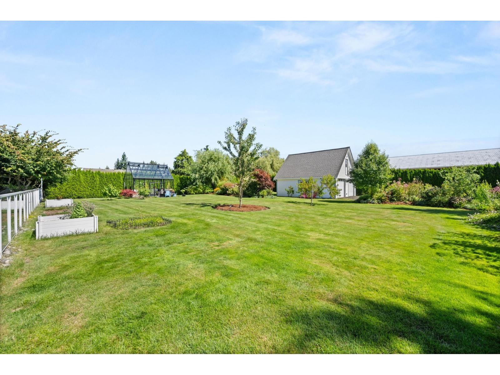 Photo 4 of 5982 243 Street, Langley BC