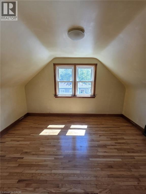Photo 12 of 1673 Fairview Road, Cambridge ON