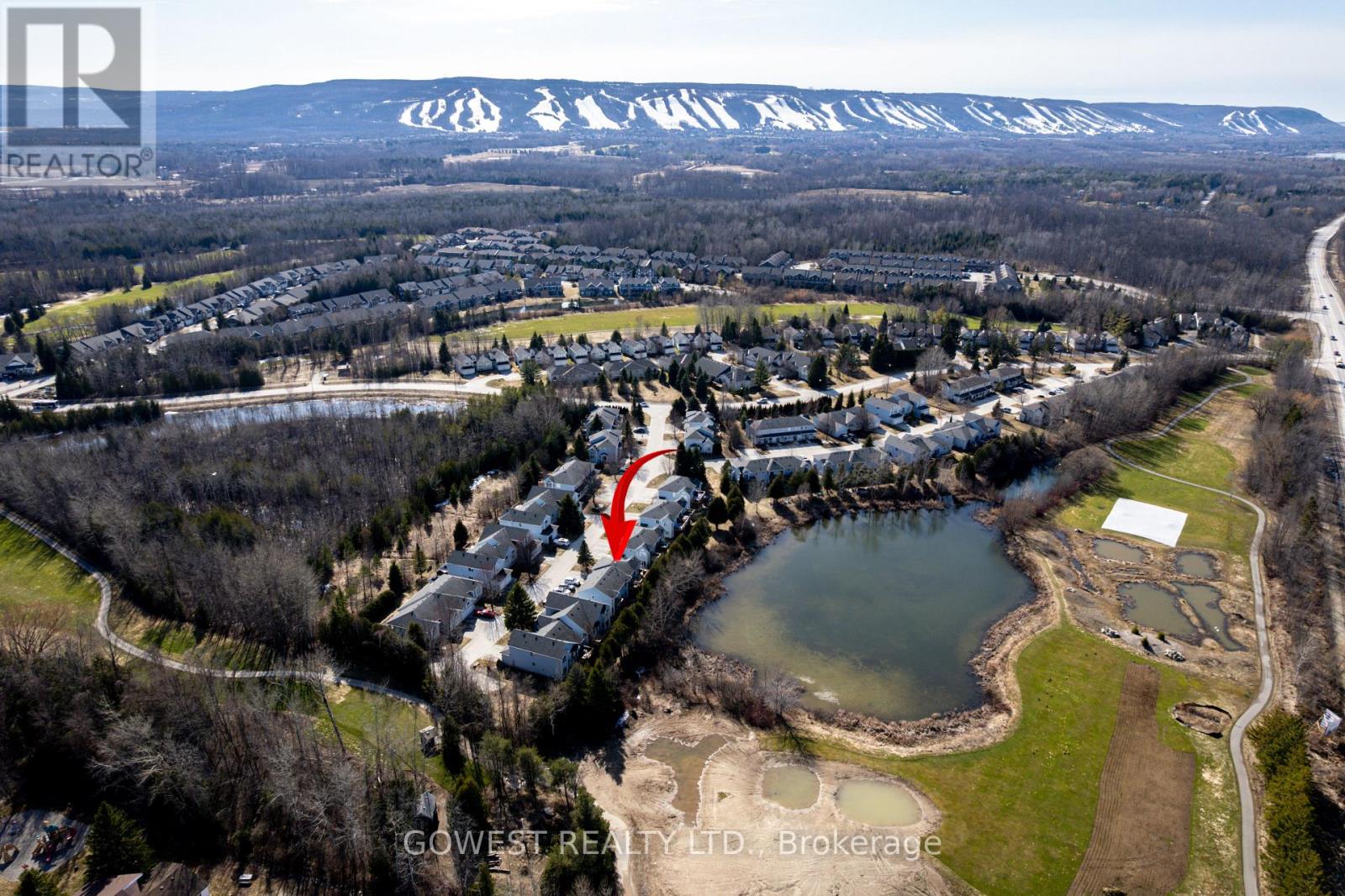 Photo 46 of 32 Valleymede Court, Collingwood ON