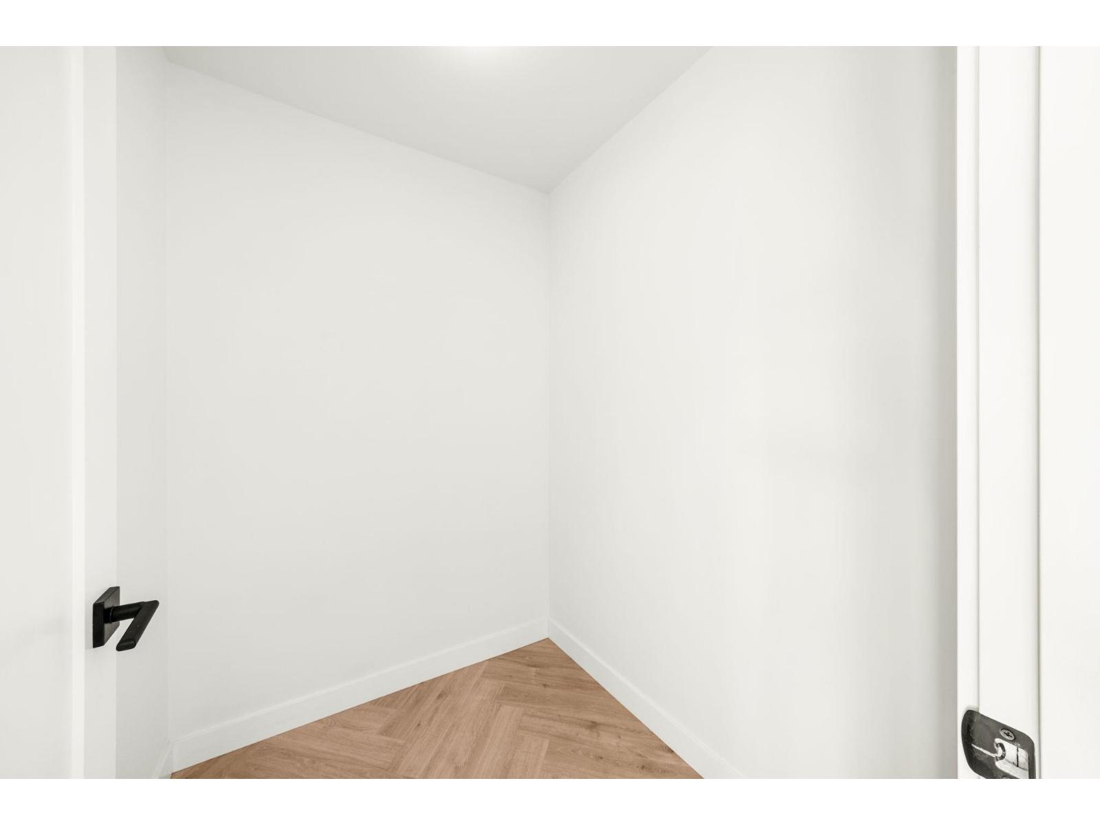Photo 21 of 504 8353 200 A Street, Langley BC