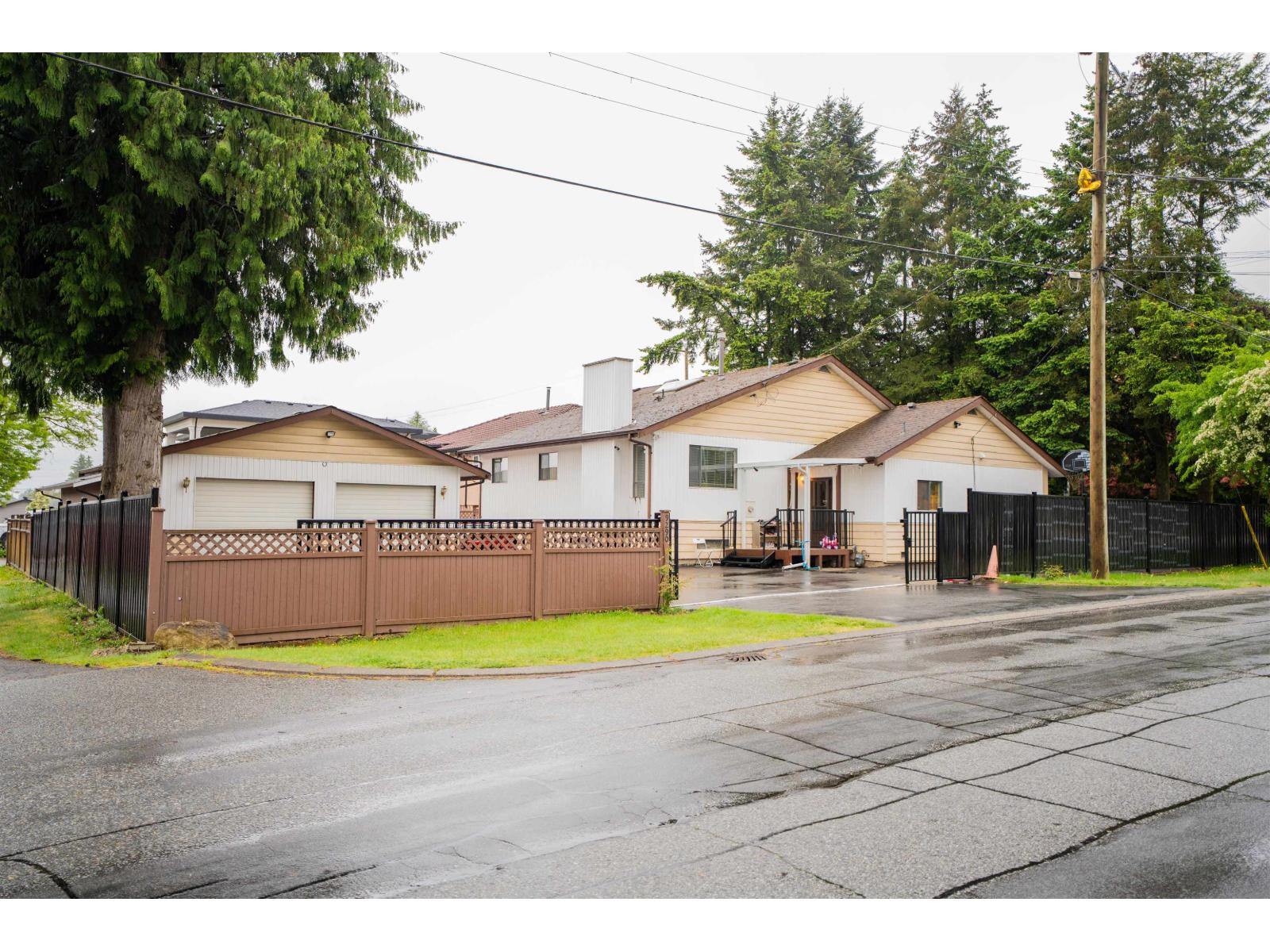 Photo 21 of 9290 128 Street, Surrey BC