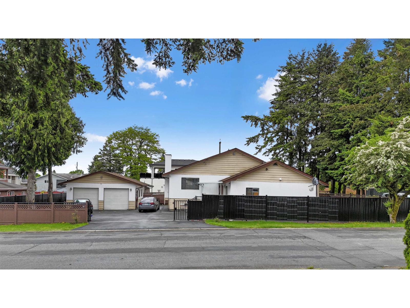 Photo 22 of 9290 128 Street, Surrey BC