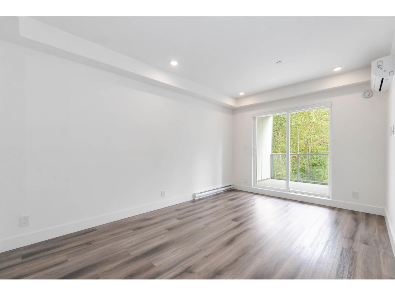 Photo 8 of A 307 8447 202 Street, Langley BC