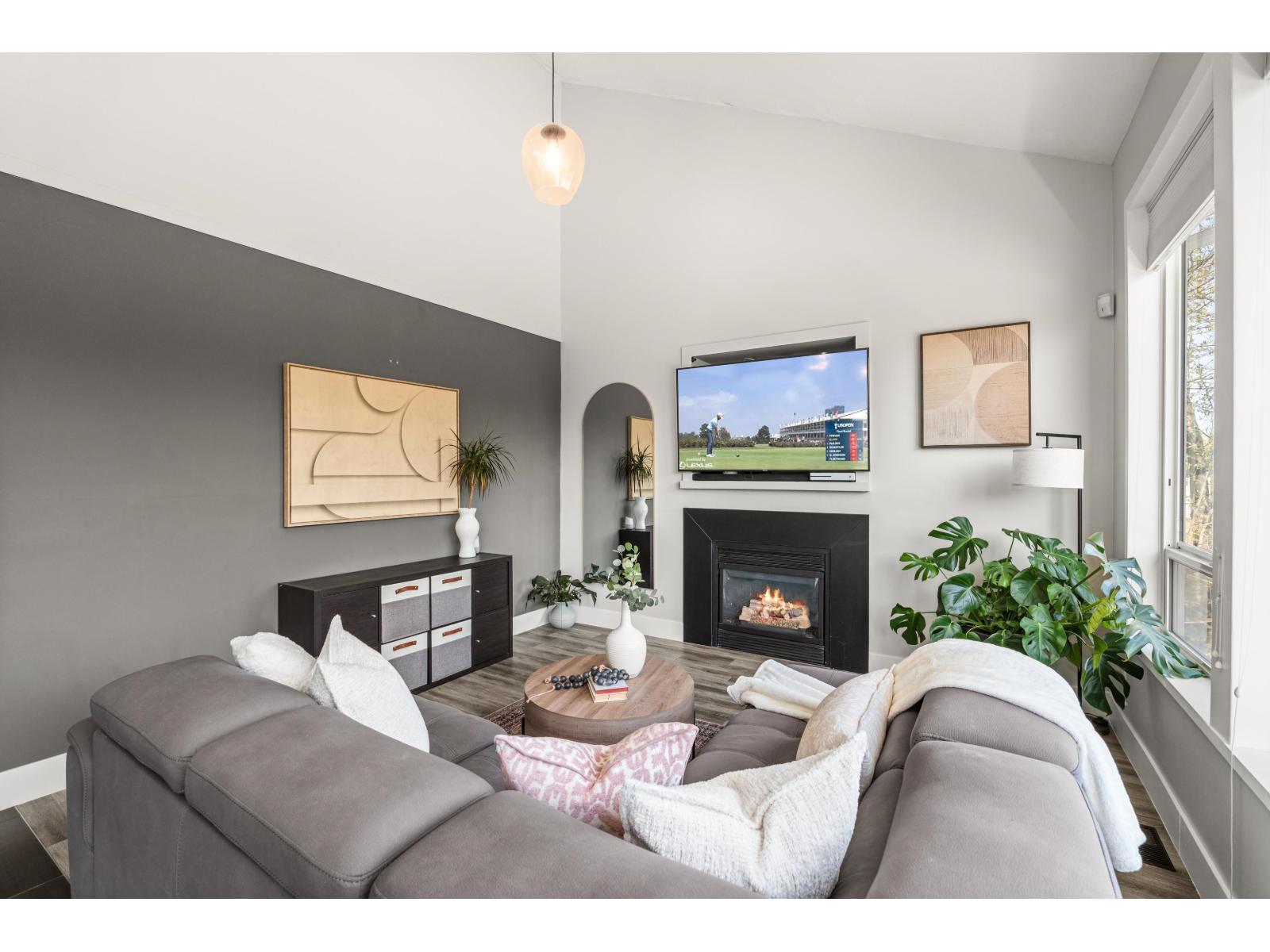 Photo 11 of 36047 Old Yale Road, Abbotsford BC