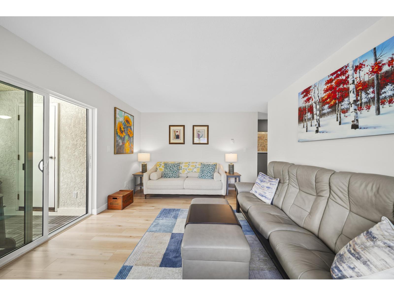 Photo 12 of 206 1531 Merklin Street, White Rock BC