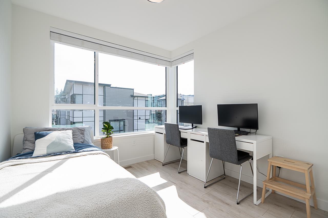 Photo 21 of 30 20150 81 Avenue, Langley BC