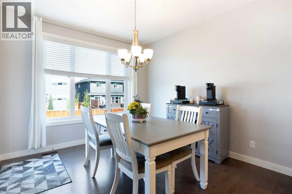 Photo 8 of 322 Evanston Way Nw, Calgary AB