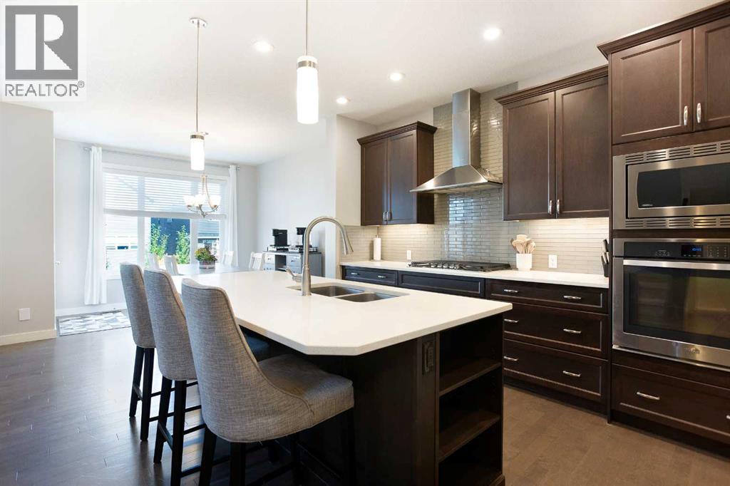 Photo 3 of 322 Evanston Way Nw, Calgary AB
