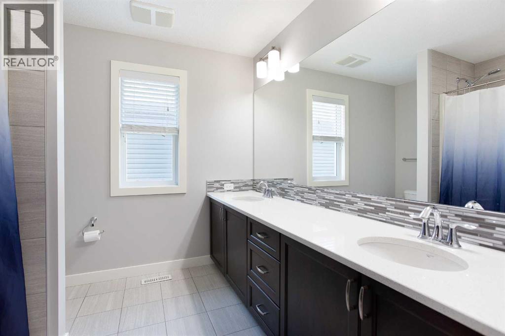 Photo 18 of 322 Evanston Way Nw, Calgary AB