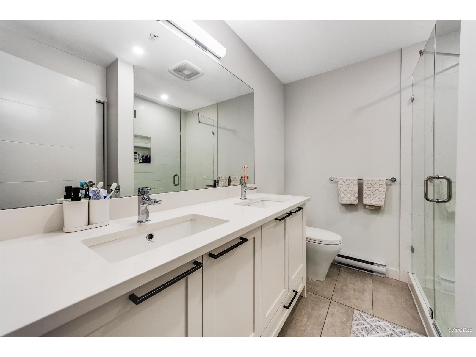 Photo 13 of 306 5415 Brydon Crescent, Langley BC