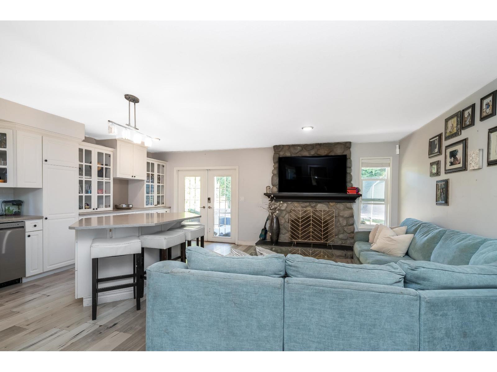 Photo 19 of 12549 21 A Avenue, Surrey BC
