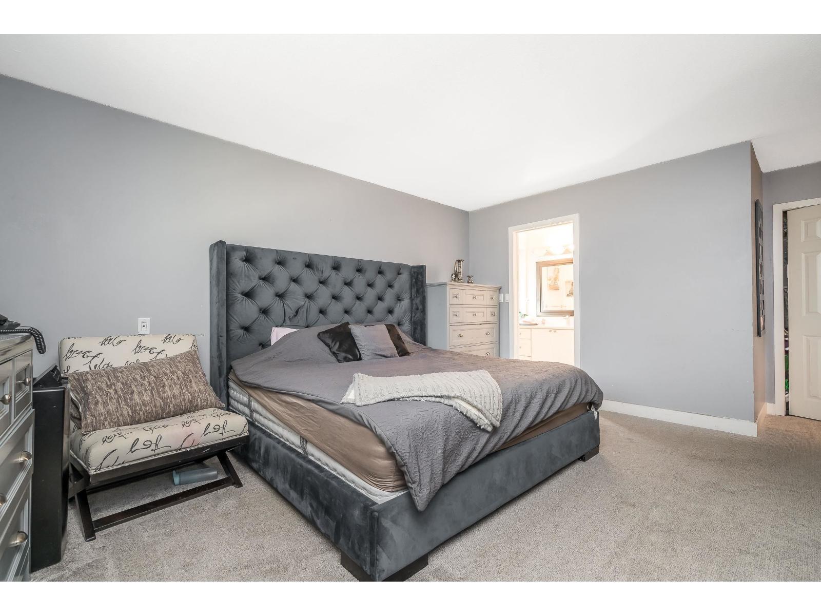 Photo 23 of 12549 21 A Avenue, Surrey BC
