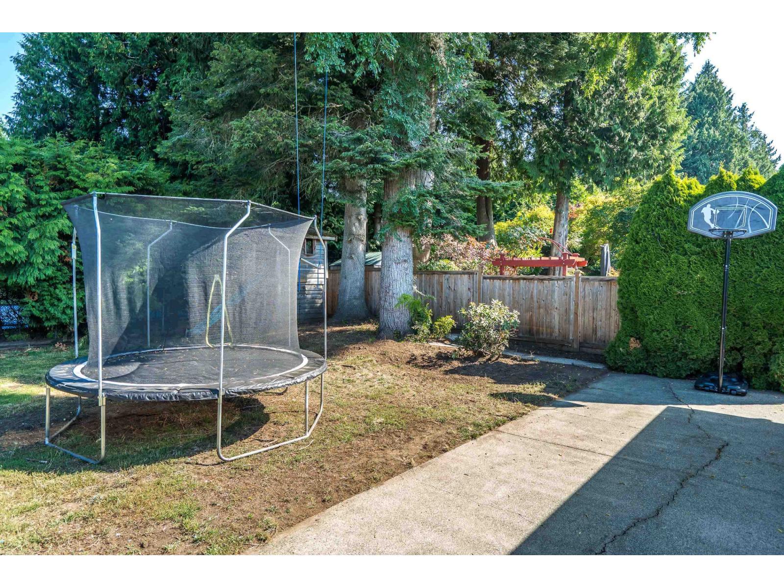 Photo 35 of 12549 21 A Avenue, Surrey BC