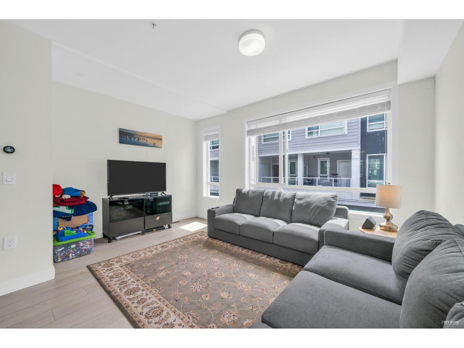 Photo 8 of 1 19628 55 A Avenue, Langley BC
