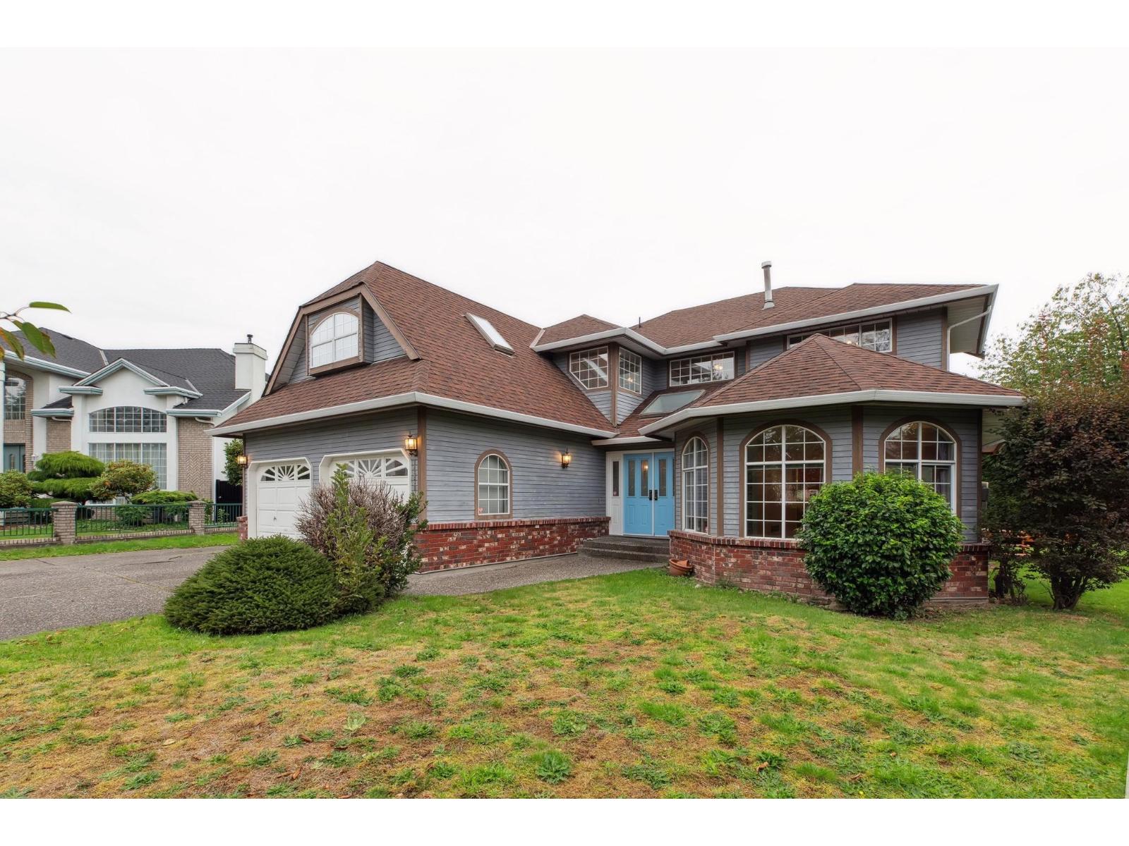 Photo 3 of 14370 83 Avenue, Surrey BC