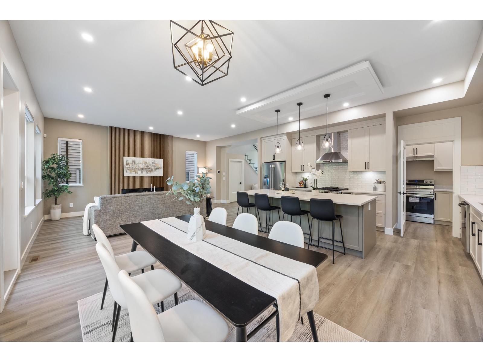 Photo 13 of 7024 205 Street, Langley BC
