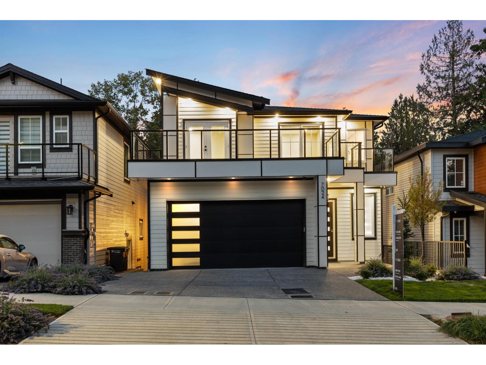 Photo 2 of 7024 205 Street, Langley BC
