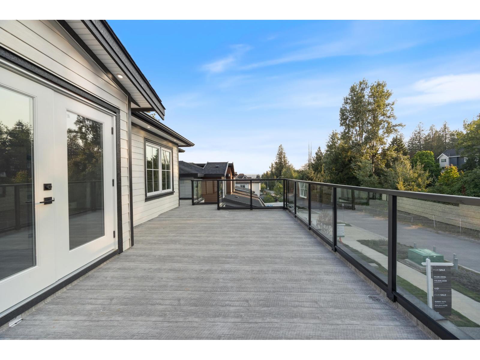 Photo 33 of 7024 205 Street, Langley BC