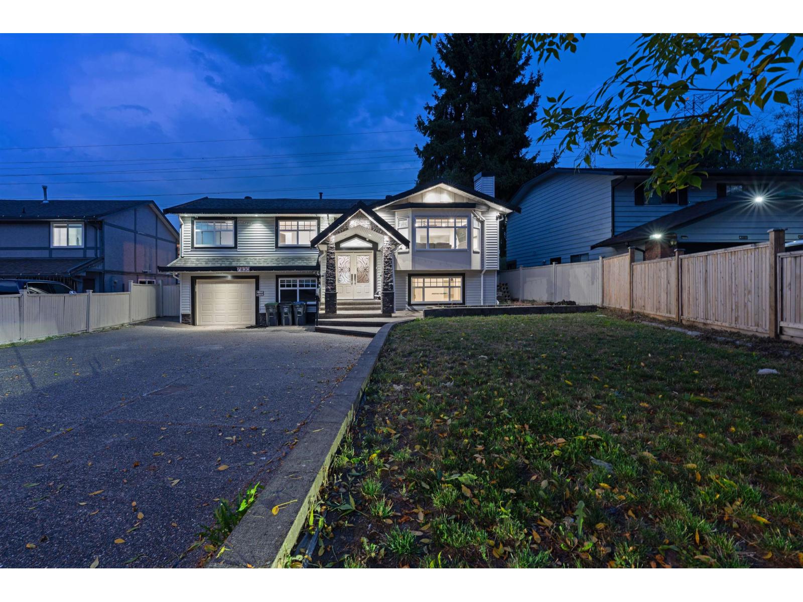 Photo 2 of 7830 125 Street, Surrey BC