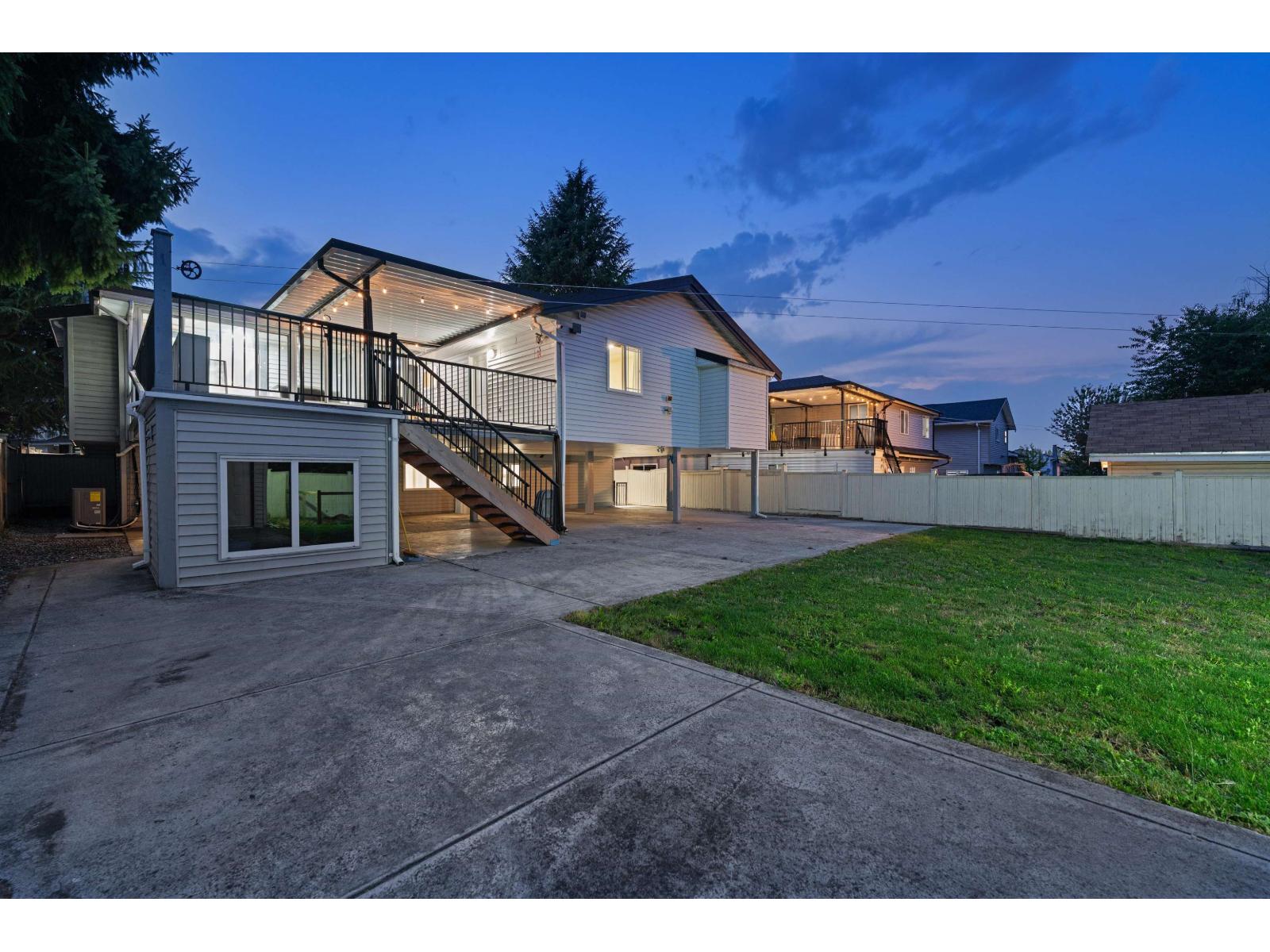 Photo 25 of 7830 125 Street, Surrey BC