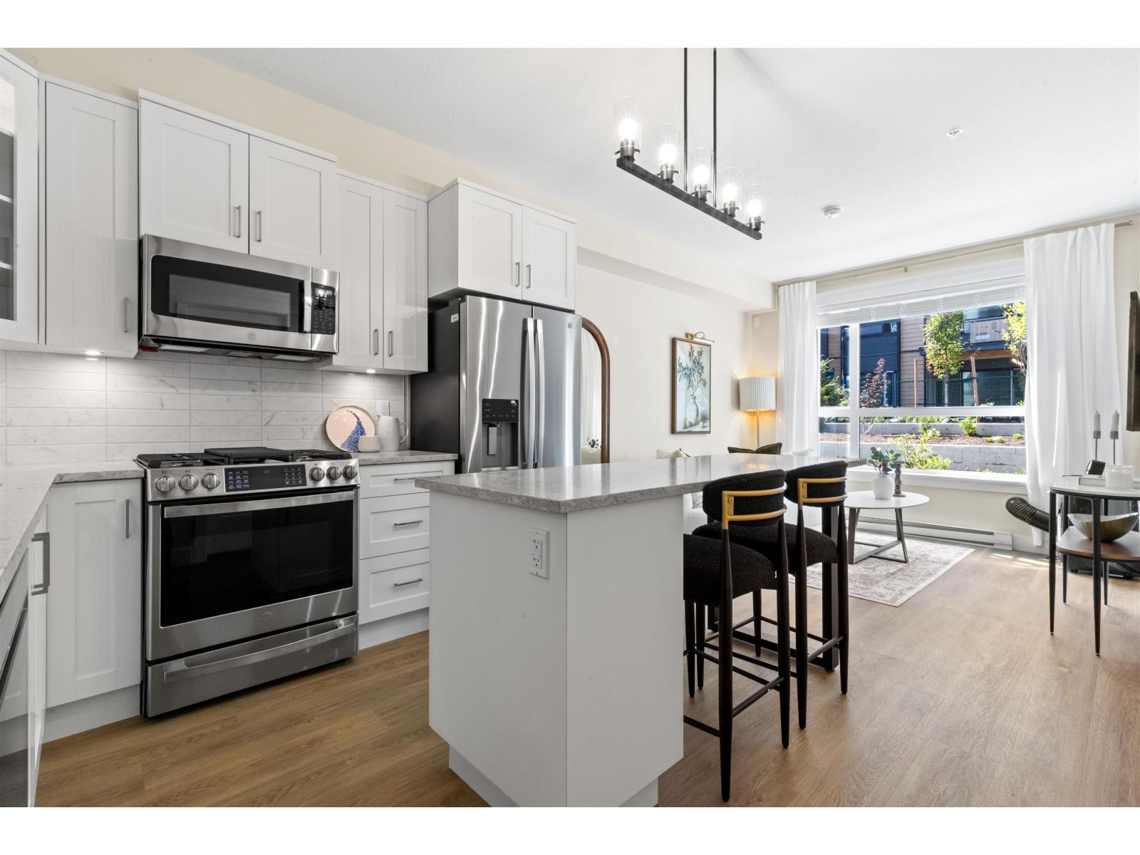 Photo 6 of 414 20932 83 Avenue, Langley BC