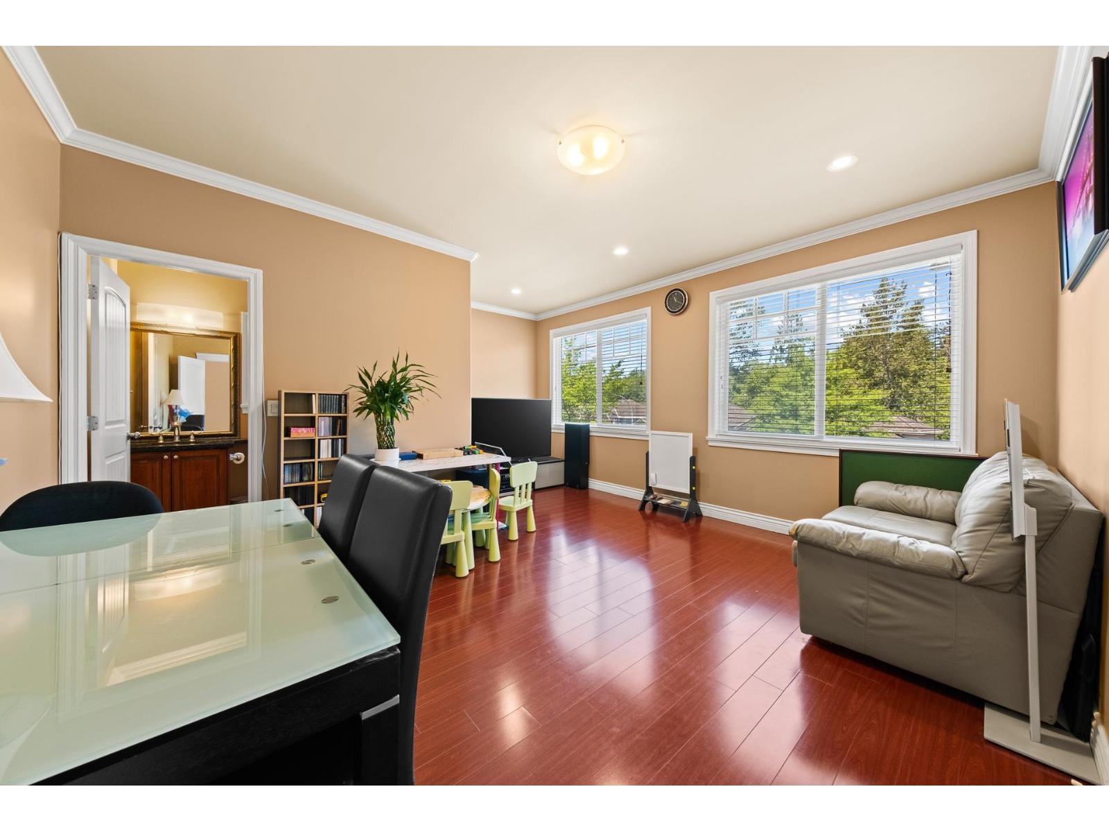 Photo 15 of 14498 78 Avenue, Surrey BC
