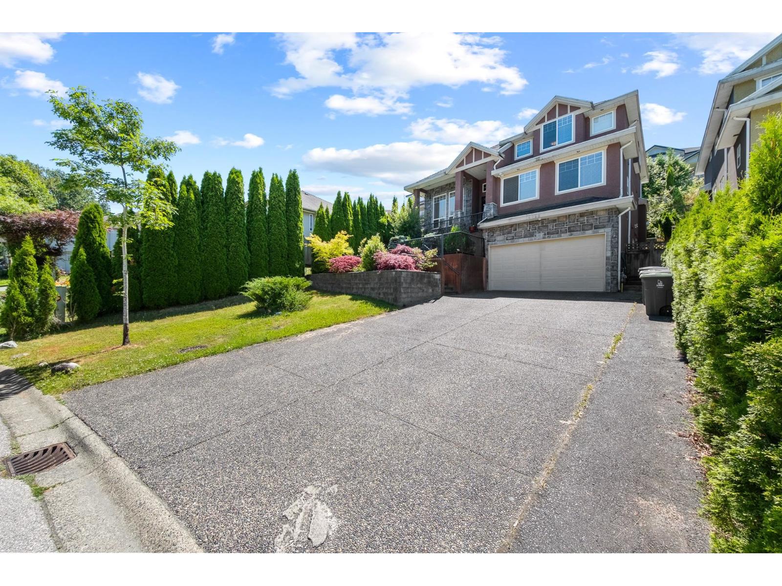 Photo 2 of 14498 78 Avenue, Surrey BC