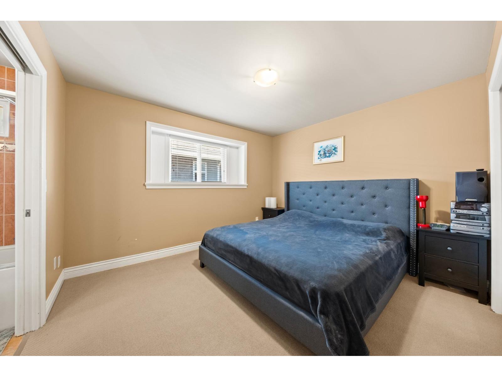 Photo 8 of 14498 78 Avenue, Surrey BC