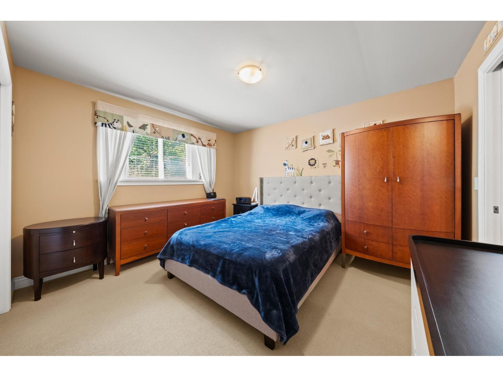 Photo 9 of 14498 78 Avenue, Surrey BC