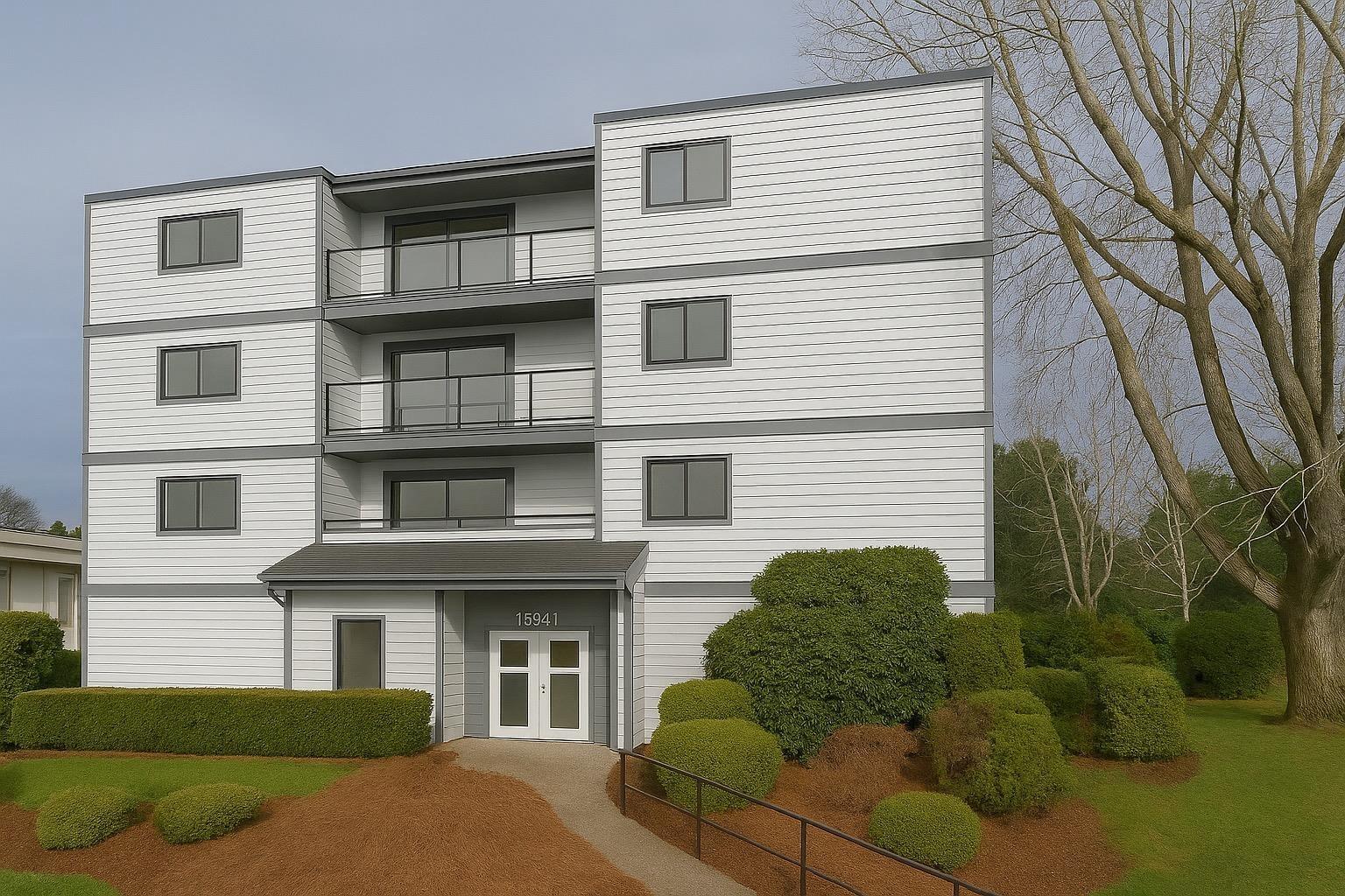 105 15041 PROSPECT AVENUE, White Rock