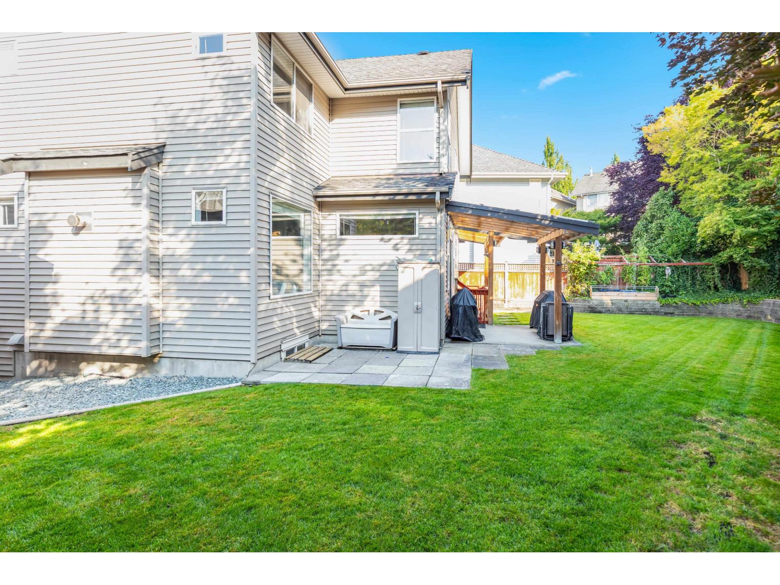 Photo 36 of 20159 69 A Avenue, Langley BC