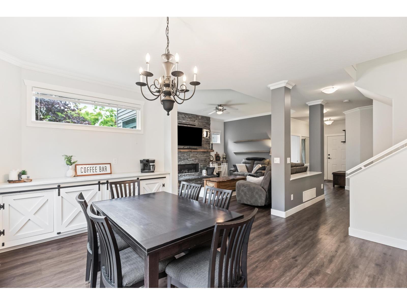 Photo 9 of 20159 69 A Avenue, Langley BC
