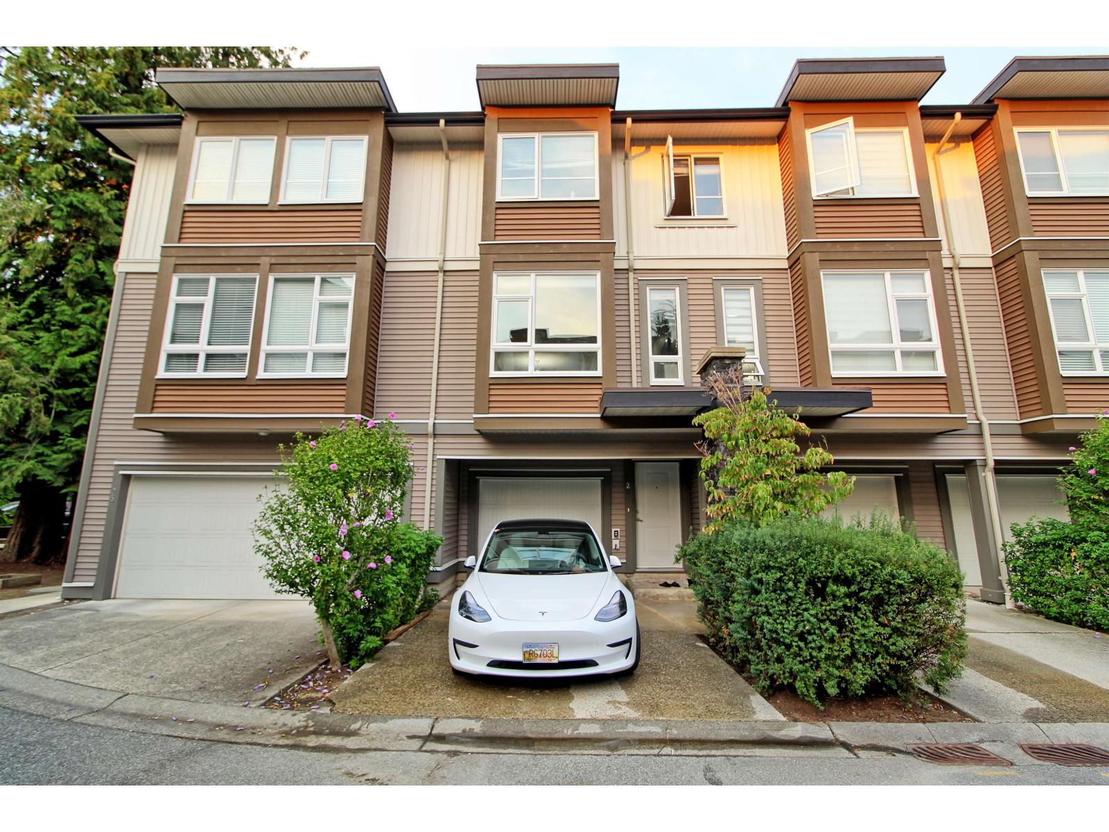 Photo 2 of 26 5888 144 Street, Surrey BC