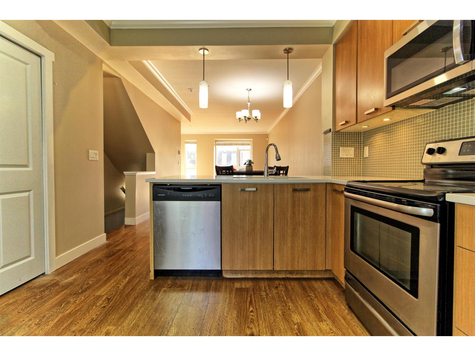 Photo 8 of 26 5888 144 Street, Surrey BC