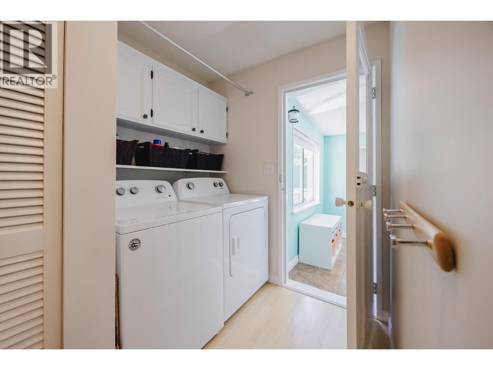 Photo 18 of 21632 Exeter Avenue, Maple Ridge BC