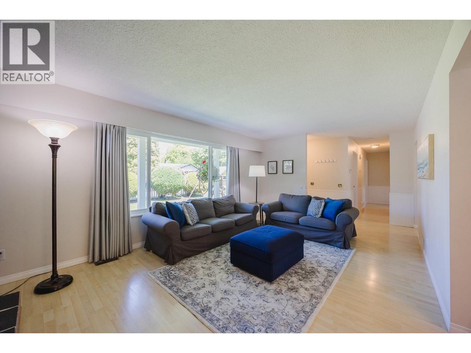 Photo 14 of 21632 Exeter Avenue, Maple Ridge BC