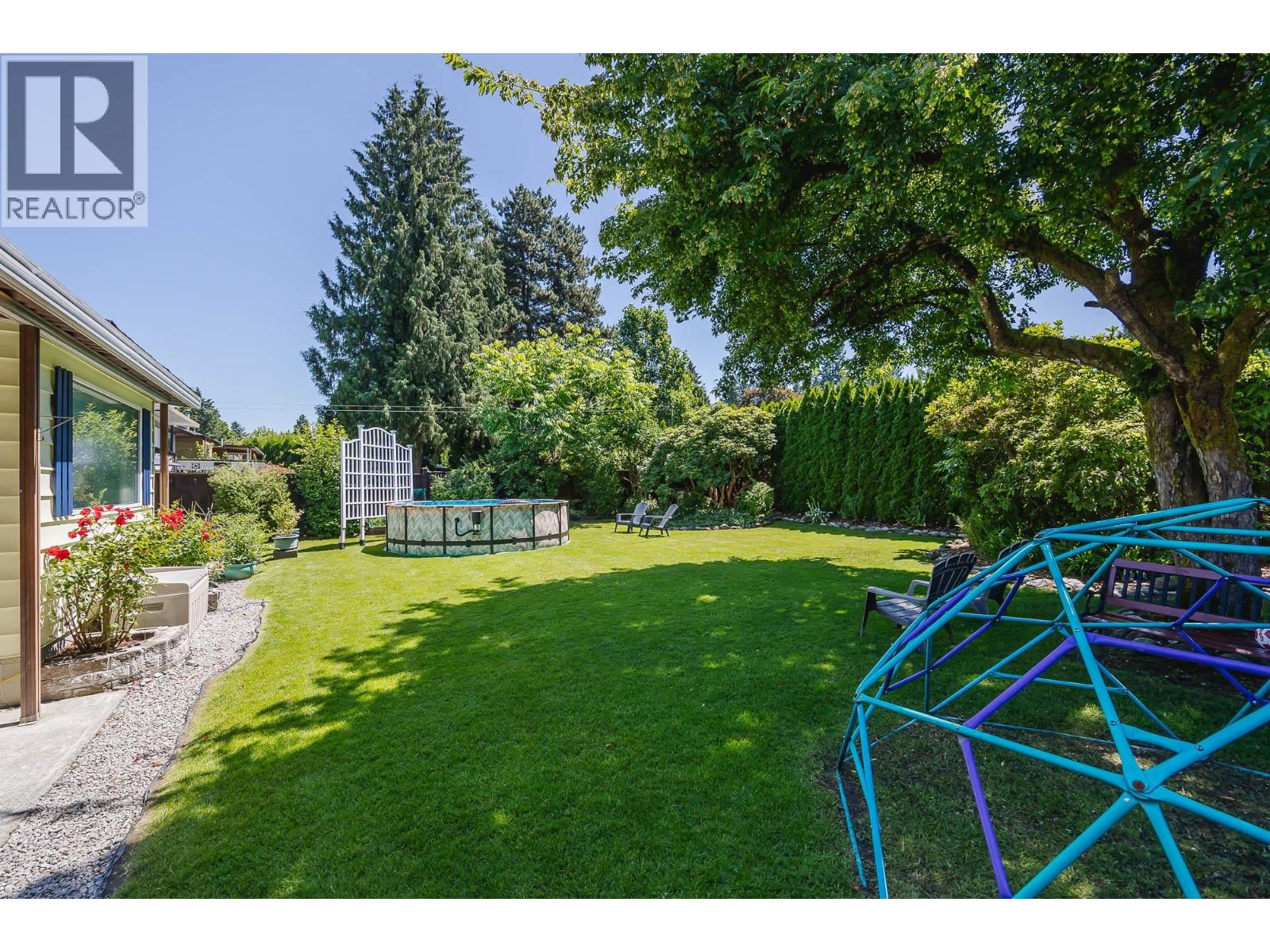 Photo 34 of 21632 Exeter Avenue, Maple Ridge BC