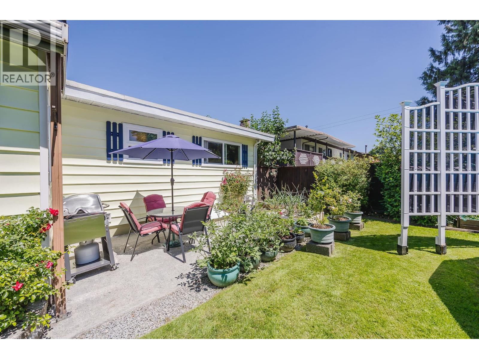 Photo 39 of 21632 Exeter Avenue, Maple Ridge BC