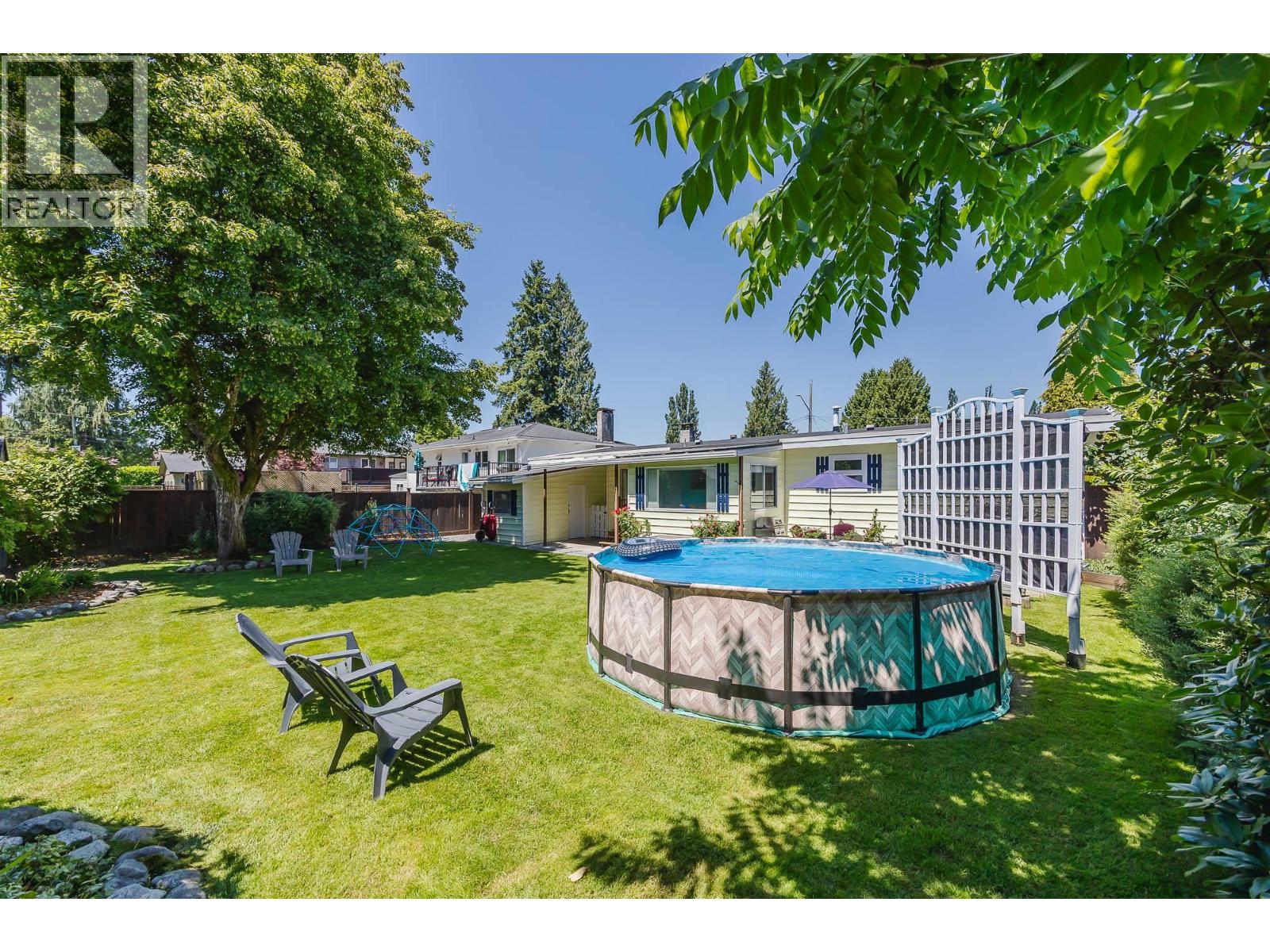 Photo 37 of 21632 Exeter Avenue, Maple Ridge BC