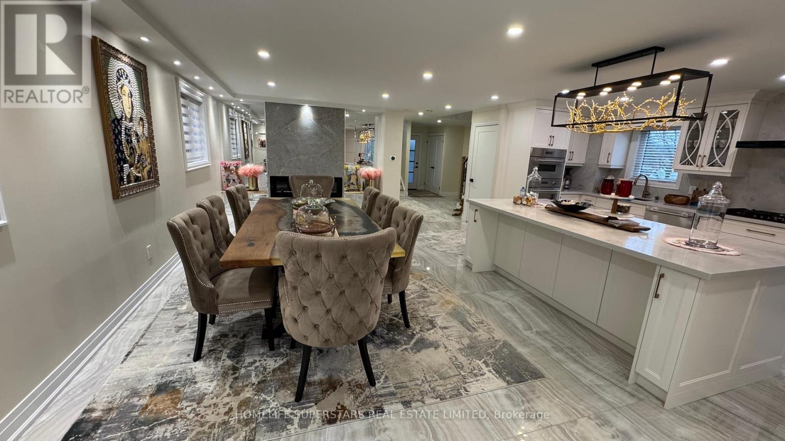 Photo 1 of 159 Richvale Drive S, Brampton ON