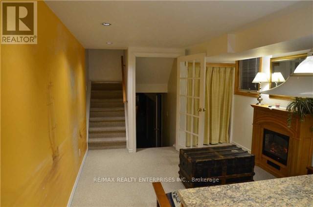Photo 7 of 2545 Cobbinshaw Circle, Mississauga ON