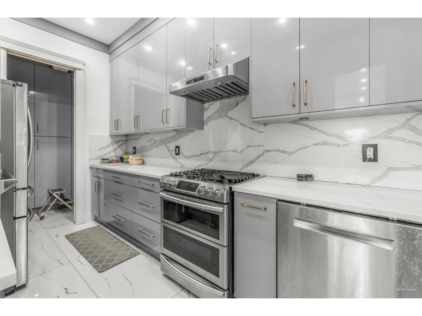 Photo 24 of 14203 Trites Road, Surrey BC