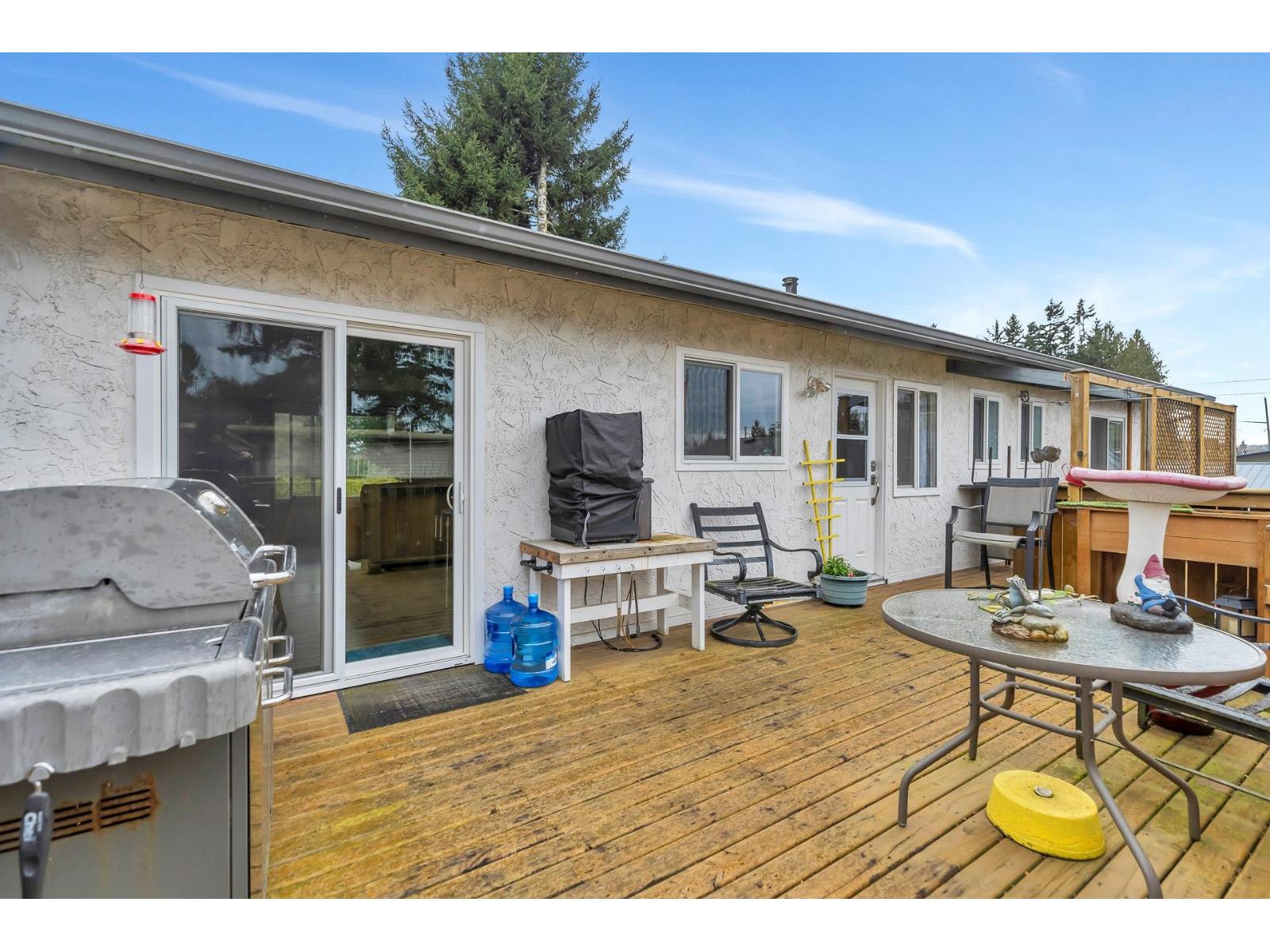 Photo 38 of 2096 Martens Street, Abbotsford BC