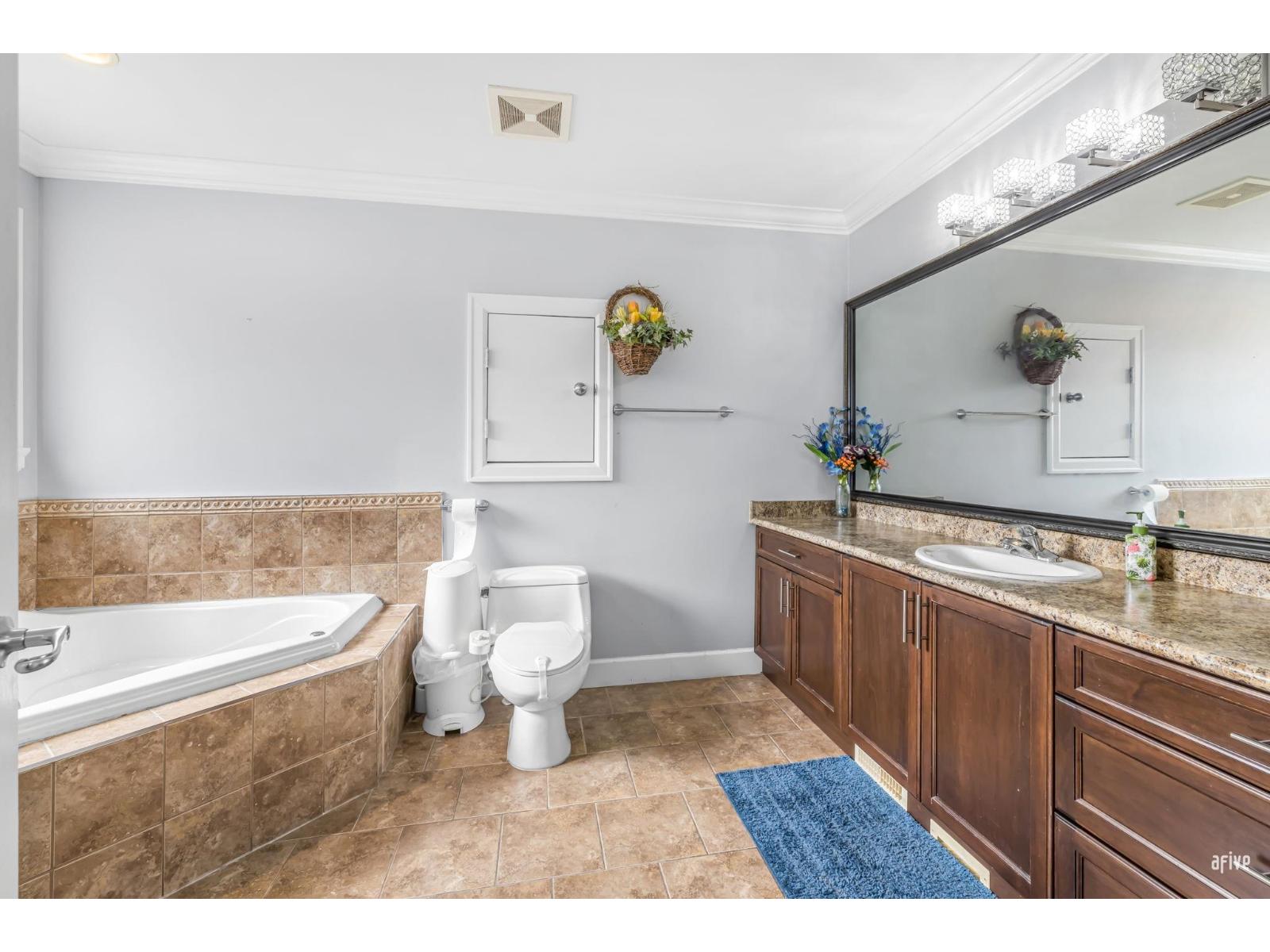Photo 23 of 12788 105 A Avenue, Surrey BC
