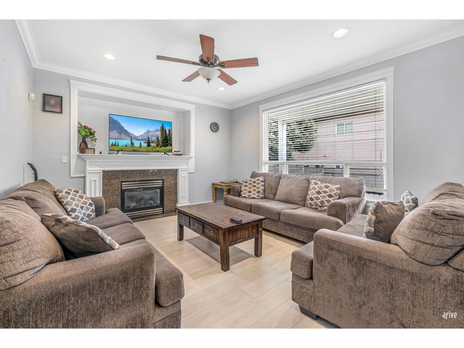Photo 10 of 12788 105 A Avenue, Surrey BC