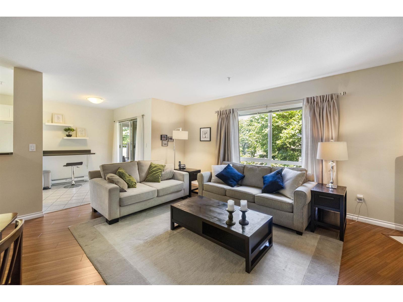 Photo 5 of 310 15150 29 A Avenue, Surrey BC