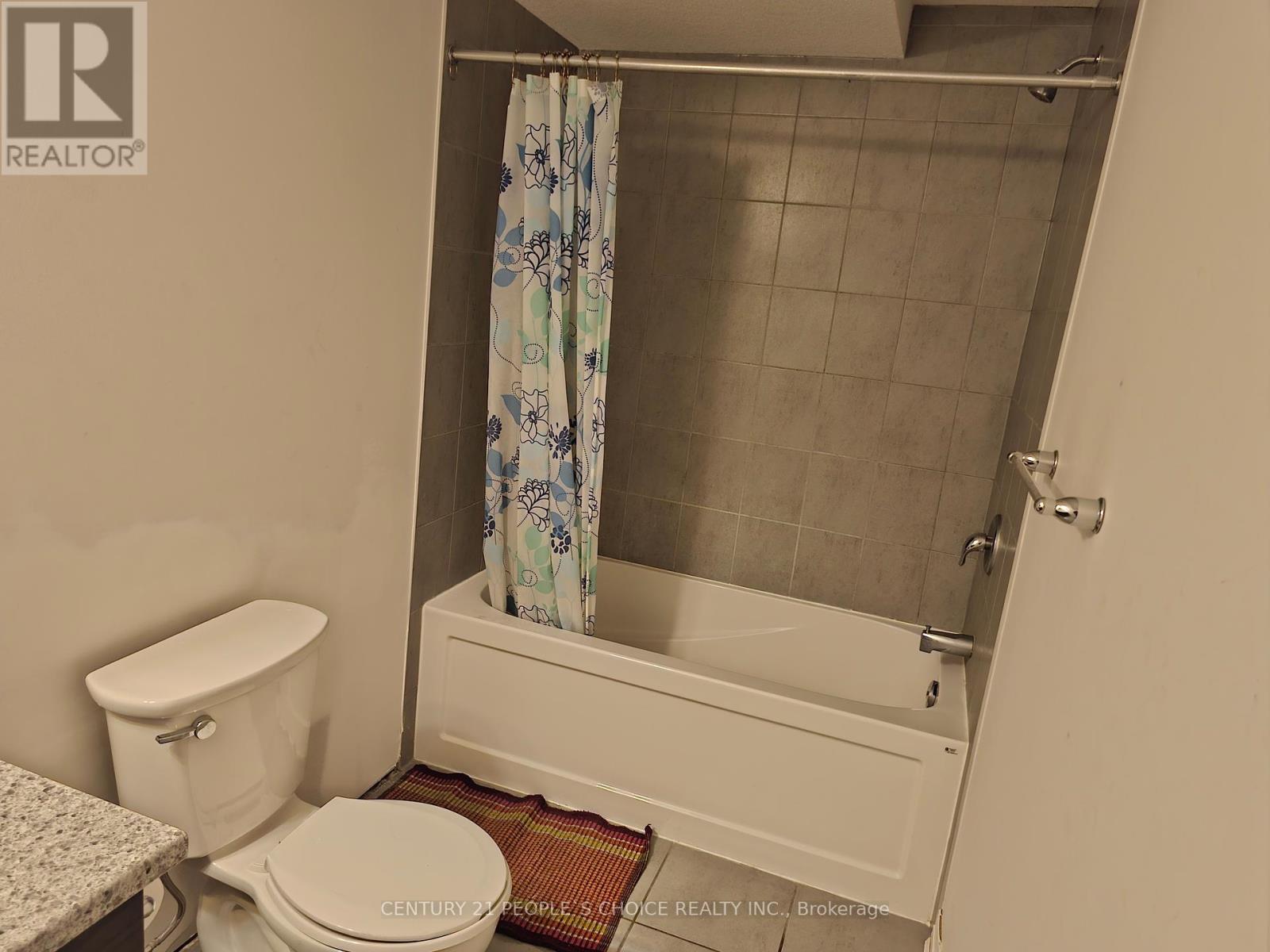 Photo 21 of 18 A 1989 Ottawa Street S, Kitchener ON