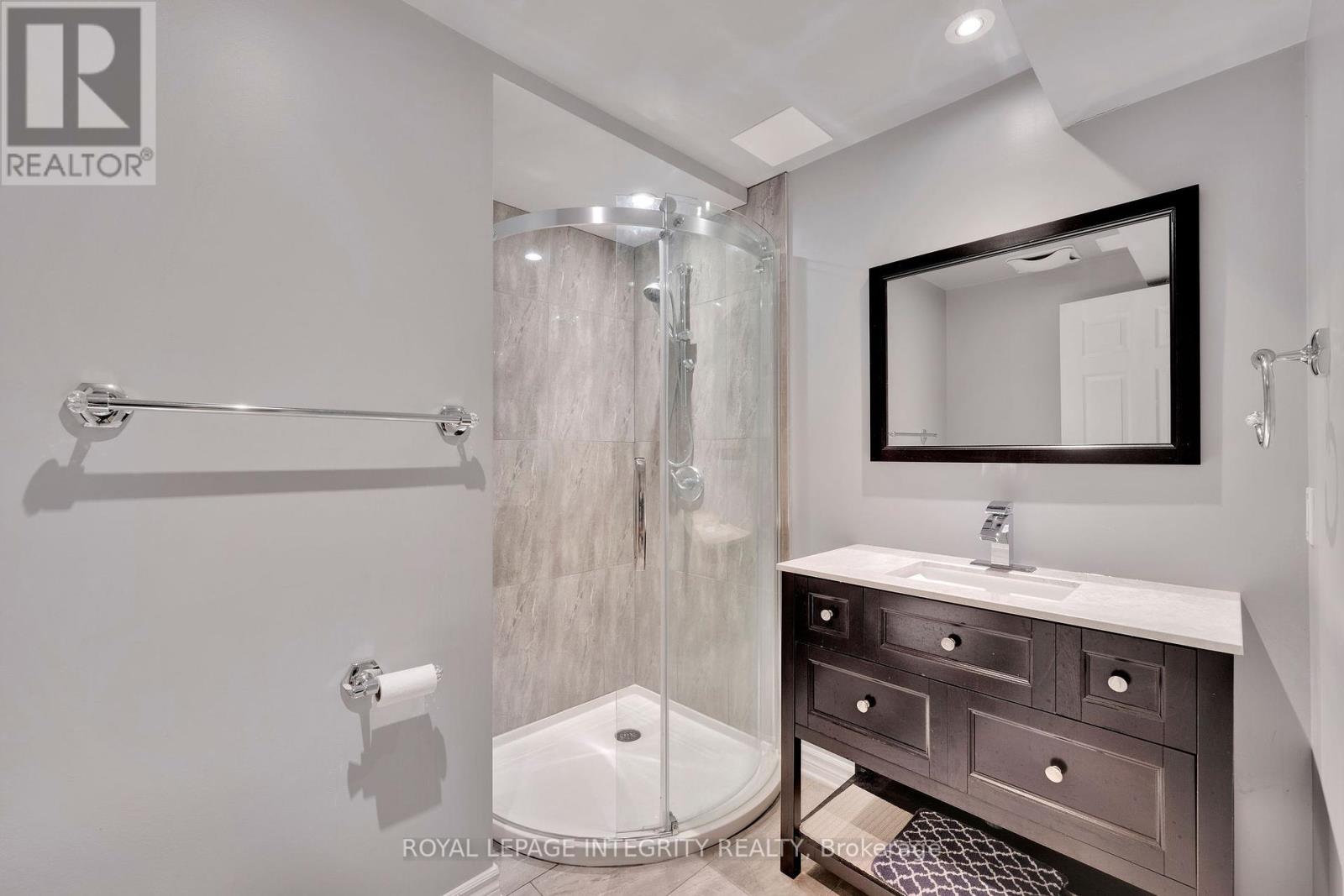 Photo 42 of 223 Mcgibbon Drive, Ottawa ON