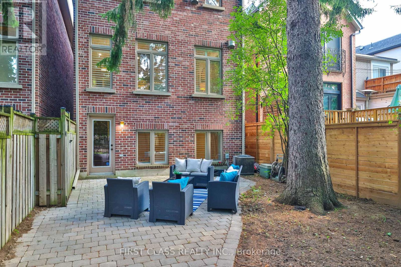 Photo 43 of 136 Bowood Avenue, Toronto ON